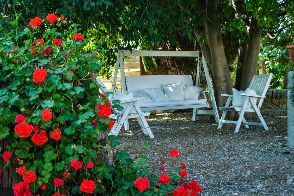 Chiusa Di Carlo Agriturismo Villa Avola Exterior photo